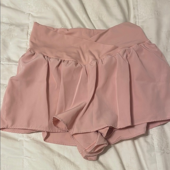 Pink crossover athletic shorts - Picture 1 of 4